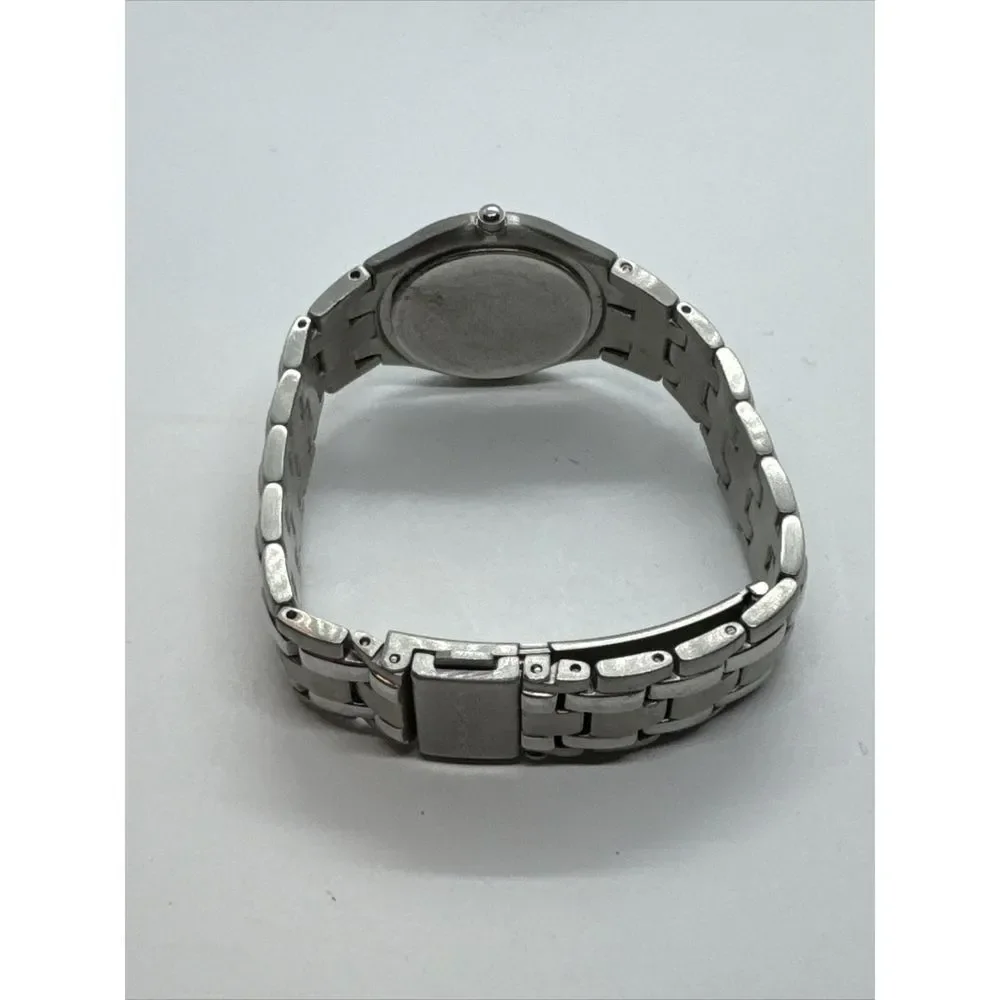 Skagen 202SSX Women's Silver Stainless Steel Analog Dial Quartz Watch JNA949